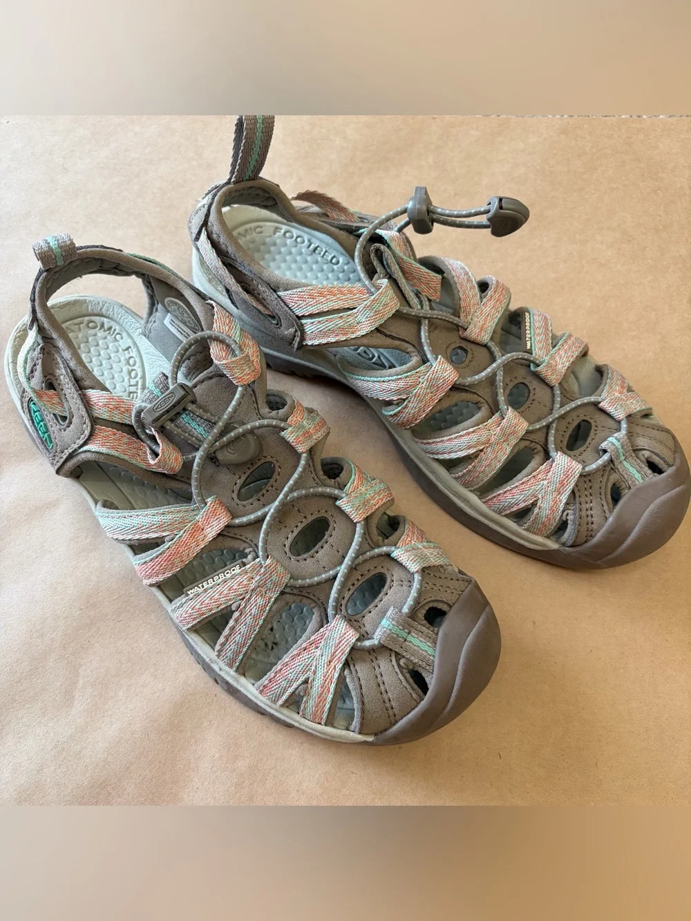 KEEN Whisper Sandals Women’s 6.5 Taupe Coral Water Hiking Outdoor Shoes EUC